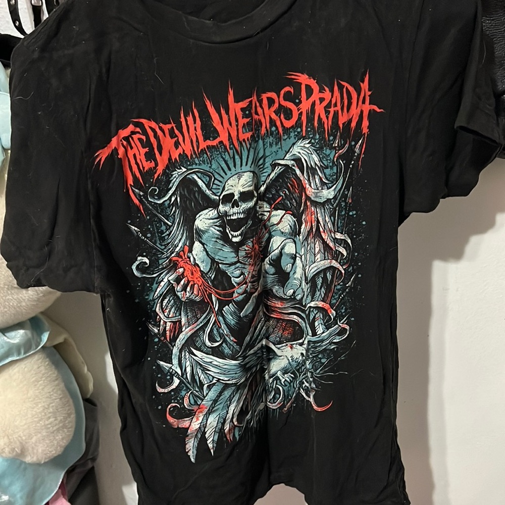 Devil wears Prada band tee